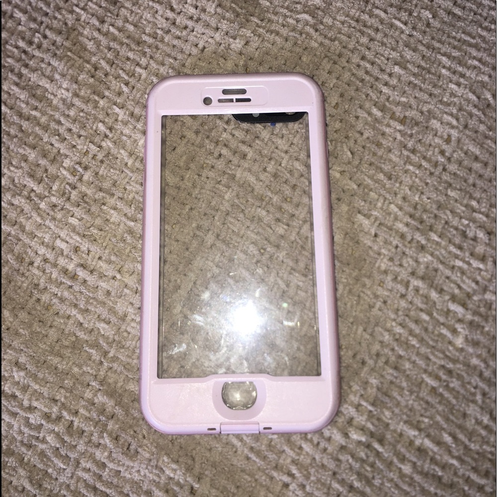 iPhone 7 Plus life proof phone case